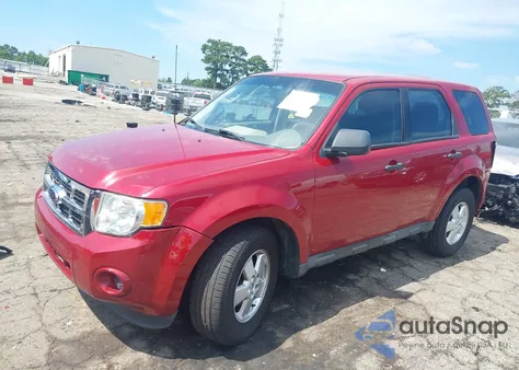 2010 Ford Escape Xls from USA, damaged, VIN 1FMCU0C78AKC81833